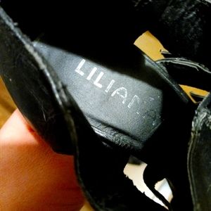 Size 8 1/2 Liliana Heels